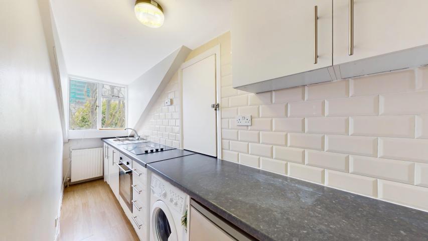 One Bedroom Apartment Brondesbury Road, Queens Park